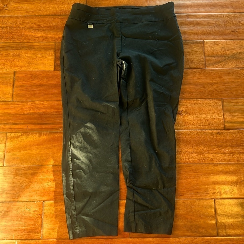 Alfani Black Ponte Classic Fit Pull on Capris Wide Waistband Size 16 Short